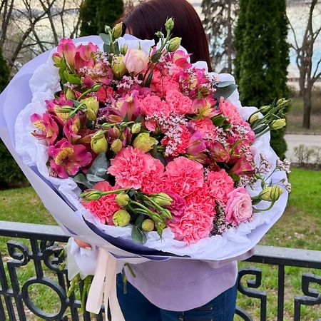 Букет живых цветов MADE KRIS Сборный букет 