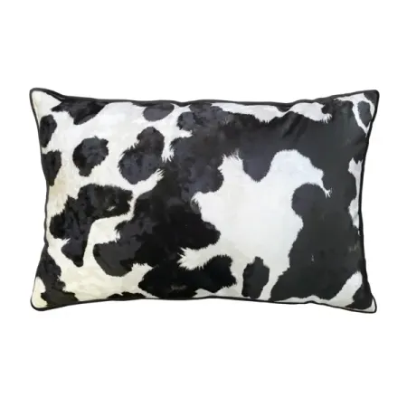 Декоративная подушка Корова 30x50 см цвет черный оранжевая корова 7бц любимые истории
