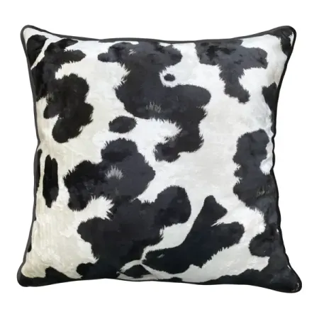 Декоративная подушка Корова 40x40 см цвет черный оранжевая корова 7бц любимые истории