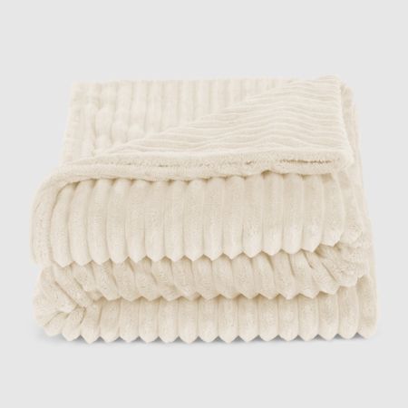 Флисовый плед Hyseas striped 140х200 см кремовый