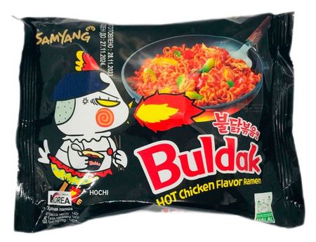 Лапша острая Samyang Buldak быстрого приготовления со вкусом курицы Корея, 140 г