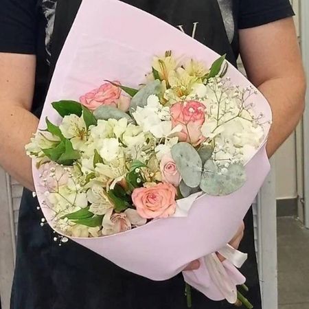 Букет живых цветов ВОРНИКОВ - БУКЕТЫ VORNIKOV BOUQUETS Букет с гортензией Зефир зефир шармэль с кофейным вкусом 250 г