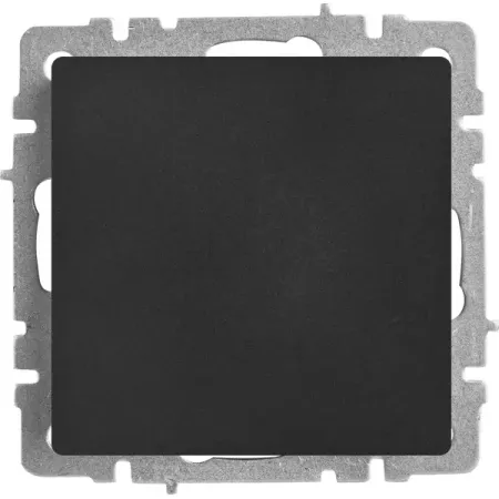 Заглушка IEK Brite цвет черный