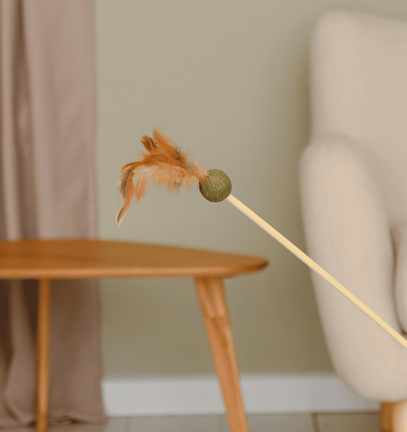 Для дома PETSHOP Игрушка дразнилка для кошек с шариком кошачьей мяты (55 см)