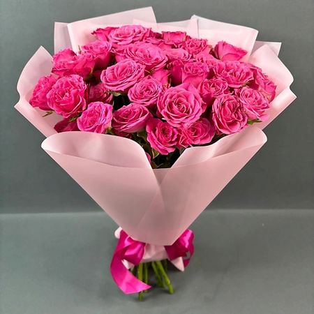 Букет живых цветов AZALIANOW ЦВЕТЫ. ПОДАРКИ. ДЕКОР Букет из 15 розовых роз «Любовь-красавица»