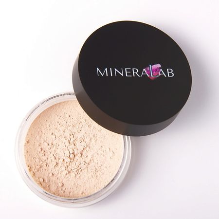 Пудра для лица MINERALAB Минеральная тональная основа Matte минеральная негазированная спорт 0 35 л