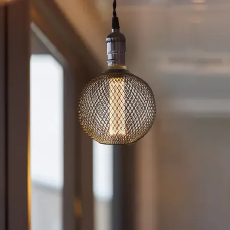 Лампа светодиодная Voltega 8548 E27 220-240 В 4 Вт шар 132 лм теплый белый свет светодиодная подставка для хру ного шара