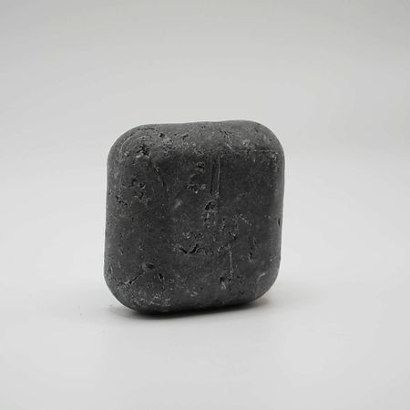 Твердый шампунь SHUGGE Шунгитовый шампунь-бальзам 2в1 шампунь бальзам для девочек aqa baby kids шелковые пряди 250 мл