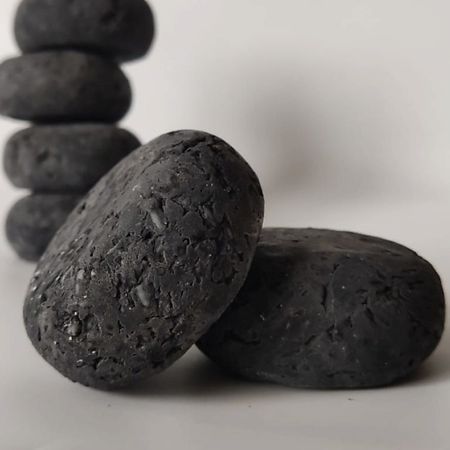 Твердый шампунь SHUGGE Твердый шунгитовый шампунь для всех типов волос фрезы xcan из 12 15 шт твердый сплав 8 мм