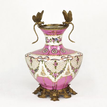 Ваза фарфоровая со стрекозами 31х22х33 см Wah luen handicraft