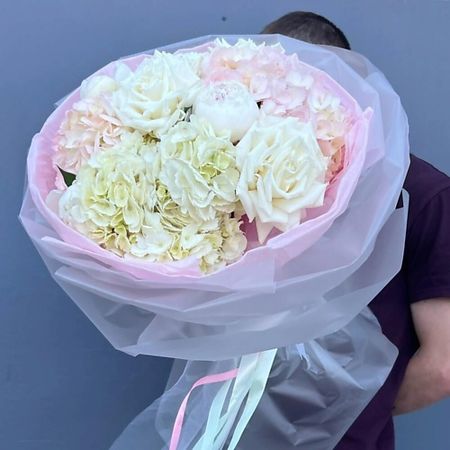 Букет живых цветов ДАРИ ЦВЕТЫ Воздушный букет из гортензий и роз искусственный букет гортензий из шелка
