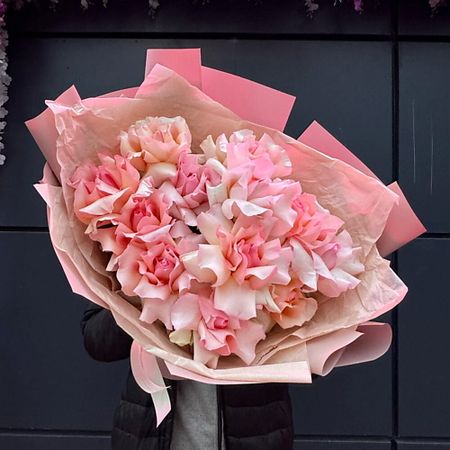 Букет живых цветов ДАРИ ЦВЕТЫ Букет розовых французских роз букет живых ов дари ы букет 11 французских роз с зеленью