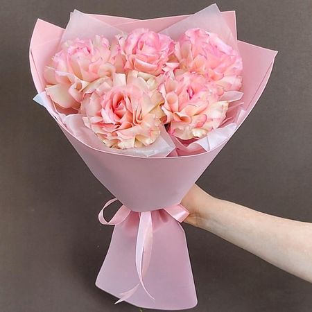 Букет живых цветов ДАРИ ЦВЕТЫ Розы розовые французские французские шифоновые шторы dzq