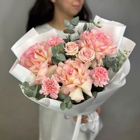 Букет живых цветов ДАРИ ЦВЕТЫ Французские розы и кустовые розы в букете французские шифоновые шторы dzq