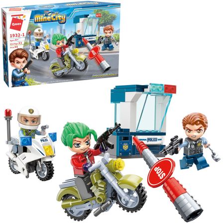 Конструктор Qman MineCity Полицейские истории:блокпост 98 деталей