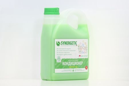 Кондиционер ополаскиватель SYNERGETIC д/белья Райский сад гипоаллергенный 2,75 л павел алексеевич астахов татьяна витальевна устинова райский плод