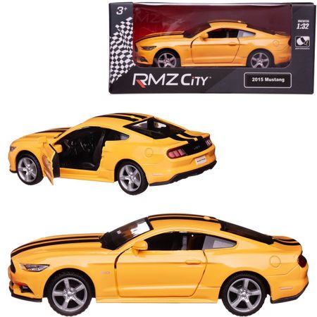 Машина металлическая RMZ City Ford Mustang GT 2015 with Strip, масштаб 1:37 Лицензионная модель. Фрикционный механизм.