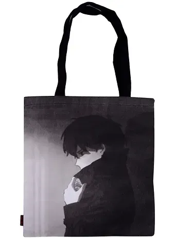 Сумка-шоппер Аниме Синтонимы Персонаж в плаще (ч/б) (Медина Мирай), черная (текстиль) (40х32)