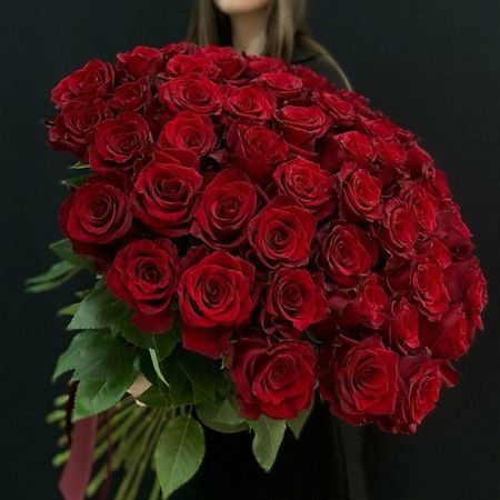 Букет живых цветов ДАМА ФЕЯ 51 элитная роза Эквадор виола гавришмахровое кружево синяя f1 виттрока анютины глазки 4 шт элитная клумба