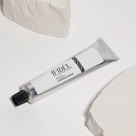 Крем для рук IFIDEL Крем для рук с мочевиной 10%, Можжевельник и дым крем для ног pslab с мочевиной с экстрактом розы 100мл