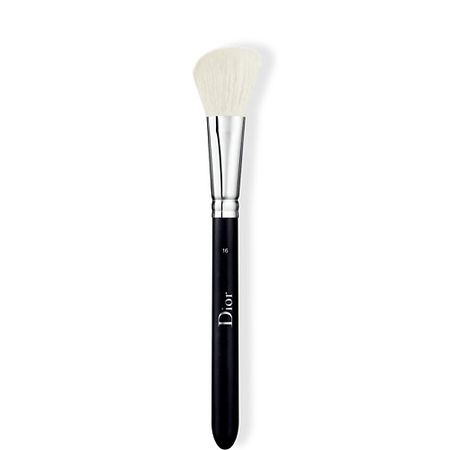 Кисть для лица DIOR Кисть для румян 16 Backstage Blush Brush