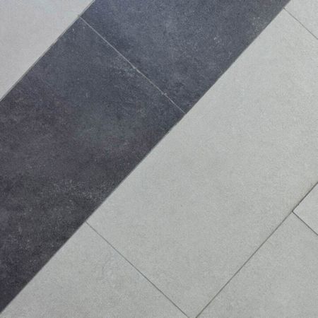 Укладка керамической плитки размером менее 60*60 см. диагональная