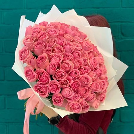 Букет живых цветов ЦВЕТЫ МИШКИ Букет из 71 розовой розы букет живых ов 4 сезона монобукет из 25 роз в ярко розовой гамме