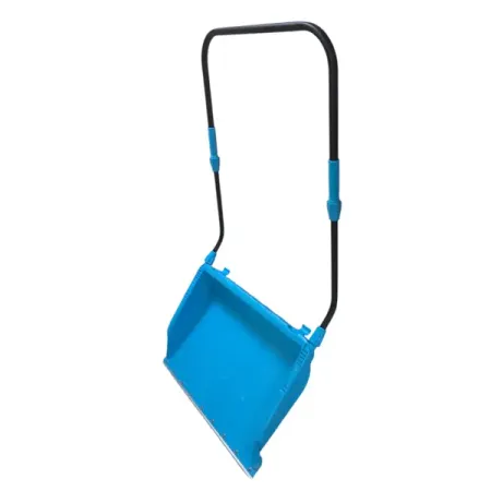 Скрепер для снега Инструм-агро Snowland 78 см пластик/сталь с ручкой