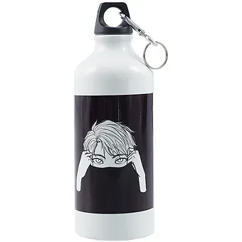 Бутылка с карабином Аниме Синтонимы  Персонаж с воротником (ч/б) (Медина Мирай) (металл) (600мл) (БМ2022-23)