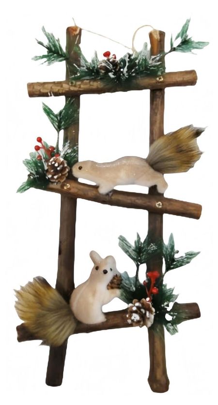 Фигурка декоративная Actuel Снежная королева Белки на лестнице, 42 см