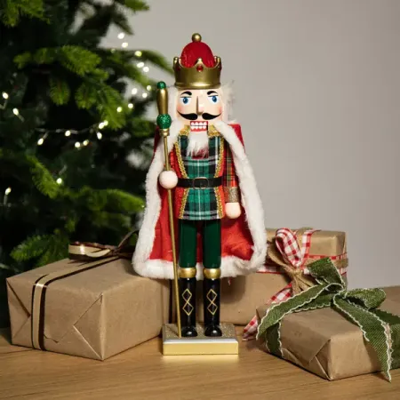 Фигура декоративная KREAFORTA Щелкунчик 37 см зеленый