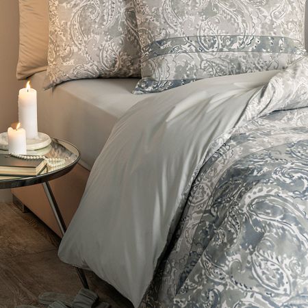 Простыня на резинке Dome Ангелика 160х200х25 см