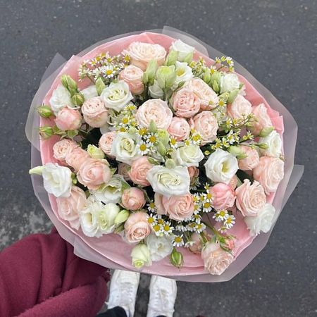 Букет живых цветов МНОГО ЦВЕТОВ ЦВЕТОЧНЫЙ МАГАЗИН Букет из кустовых роз, лизиантуса и танацетума nitecore tini3 много ный фонарик 600 люмен