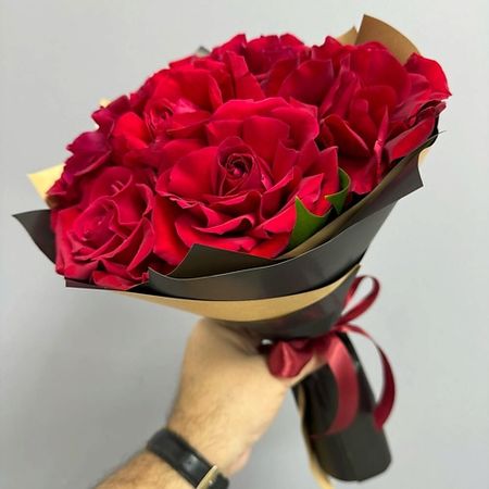 Букет живых цветов ARTISHOK Букет из 7 французских роз