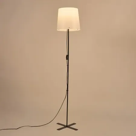 Торшер под лампу цвет бежевый yanke noguchi akari напольный торшер из рисовой бумаги