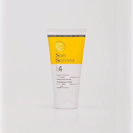 Солнцезащитный крем для лица B4 Солнцезащитный крем для лица с SPF50 авен avene крем солнцезащитный 50 мл spf50 тонирующ