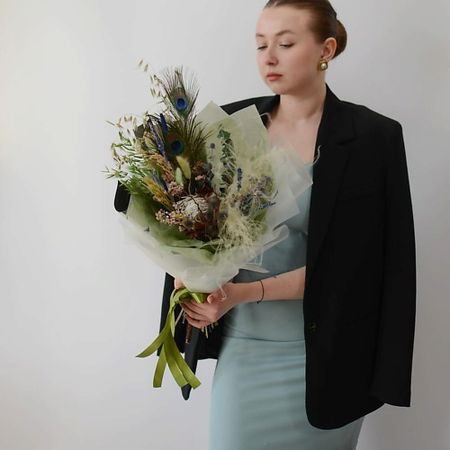 Букет из сухоцветов VLSHBN FLOWERS STATE Букет из сухоцветов с перьями павлина складной бархатный веер с перьями