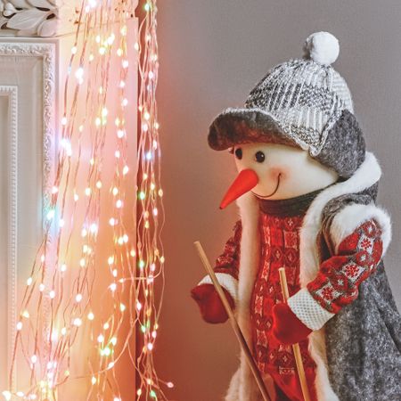 Электрогирлянда новогодняя Reason app 1200 LED цветная уличная со стартовым шнуром