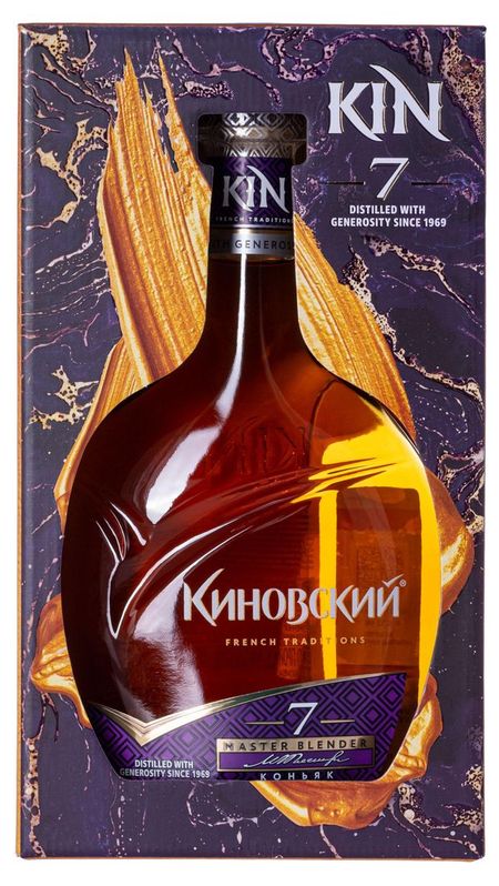 Коньяк Киновский 7 лет Россия, 0,5 л ярослав всеволодович татаринов лекции по классической динамике учебник