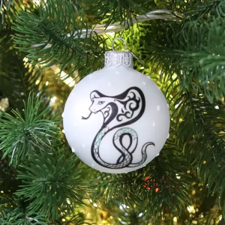 Елочный шар Коломеев Змея контурная КУ-65-244010 ø6.5 см стекло цвет разноцветный