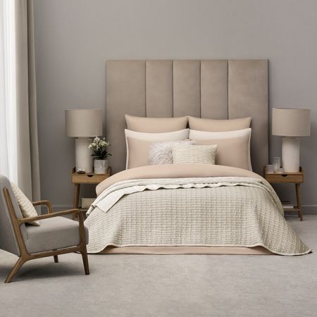 Покрывало Togas Лассен бежевый 150х200 см