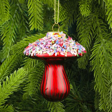 Шар стеклянный Yancheng Shiny новогодний гриб 8х8х7 см