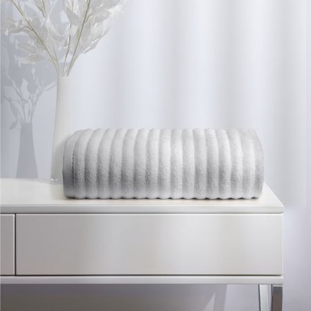 Полотенце Soft Silver 100х150 см Wave Tactile Благородное серебро