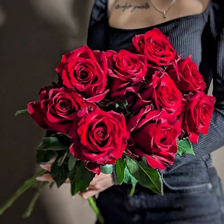 Букет живых цветов KRASFLOWERS Девять бордовых роз для любви наклеек с фразами о любви 29 шт