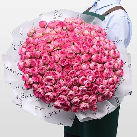 Букет живых цветов STUDIO FLORISTIC Букет из Кустовых Пионовидных Роз 51 шт «Волшебный Момент»