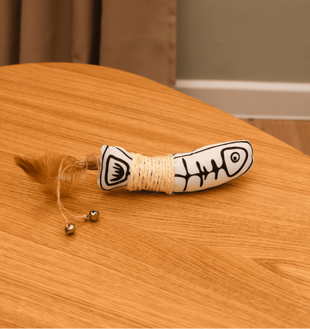 Для дома PETSHOP Игрушка для кошек, рыбка с перьями, в ассортименте (28х5х4 см)