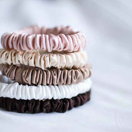 Набор резинок для волос 8 HORAS OF SILK Набор шелковых резинок для волос Latte резинка для волос nata kikot шелковых резинок