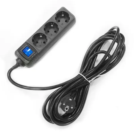 Удлинитель бытовой Skybeam 3 розетки с заземлением 3x1.5 мм 3 м 3500 Вт цвет черный
