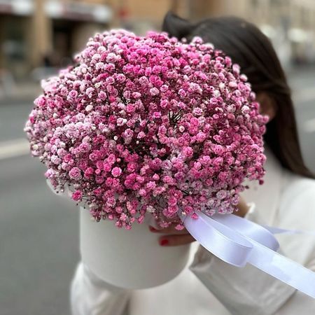 Букет живых цветов ART FLORA Стильная коробочка с гипсофилой бархатная коробочка для украшений qiao форма ракушки