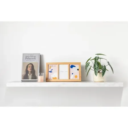 Настенная полка KONSENSA 100x23.5 см со скрытым креплением МДФ цвет светлый мрамор